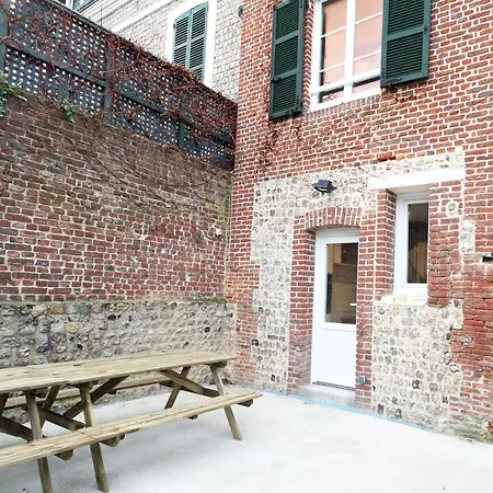 Au Bonheur D'etretat