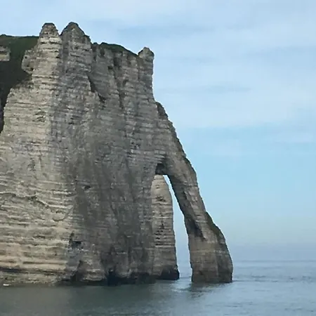 Au Bonheur D'etretat