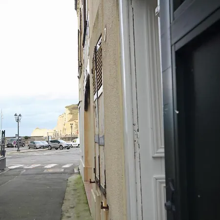 Au Bonheur D'etretat Étretat